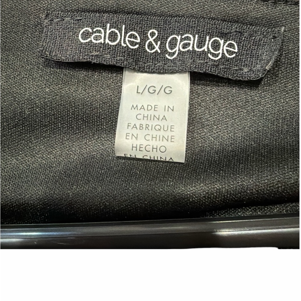 Cable & Gauge V-Neck Zebra-Print Top in Black, Rust & Purple. Pre Loved - Picture 2 of 6